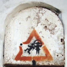 WM - Die Nachwirkungen Mann-Frau-Fussball-Seilspringen