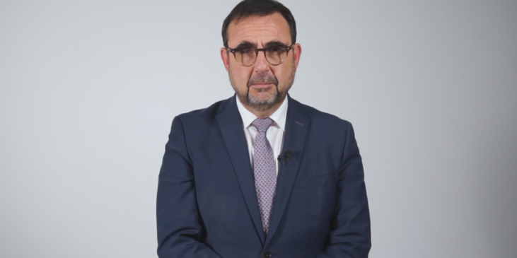 Videogrußwort Schwanger Null Promille - Bayerns Gesundheitsminister Klaus Holetschek Bayerns Gesundheitsminister Klaus Holetschek anlässlich des 10-jährigen Kampagnenbestehens